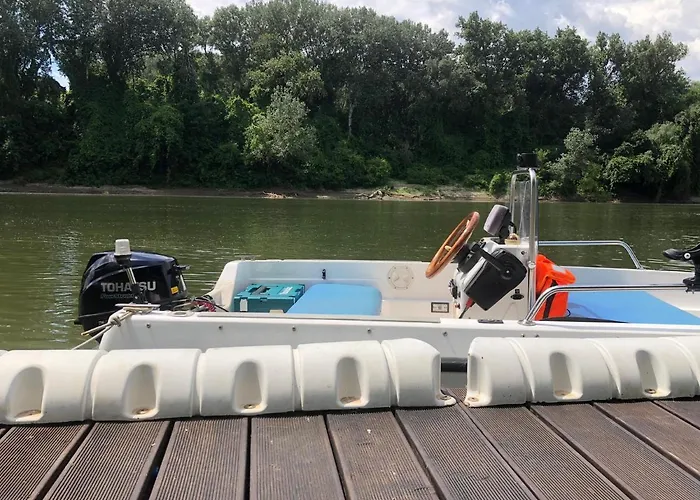 Barka A Tiszahoz Tiszaug