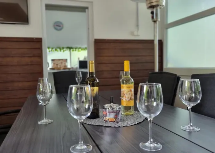 Bárka A Tiszához Apartman Tiszazug